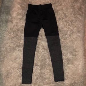 Gymshark Two Tone Seamless Leggings (size small)